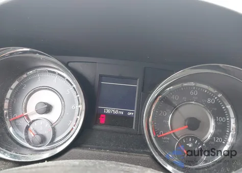 2015 Chrysler Town & Country Touring из США, поврежденный, VIN 2C4RC1BG7FR590002